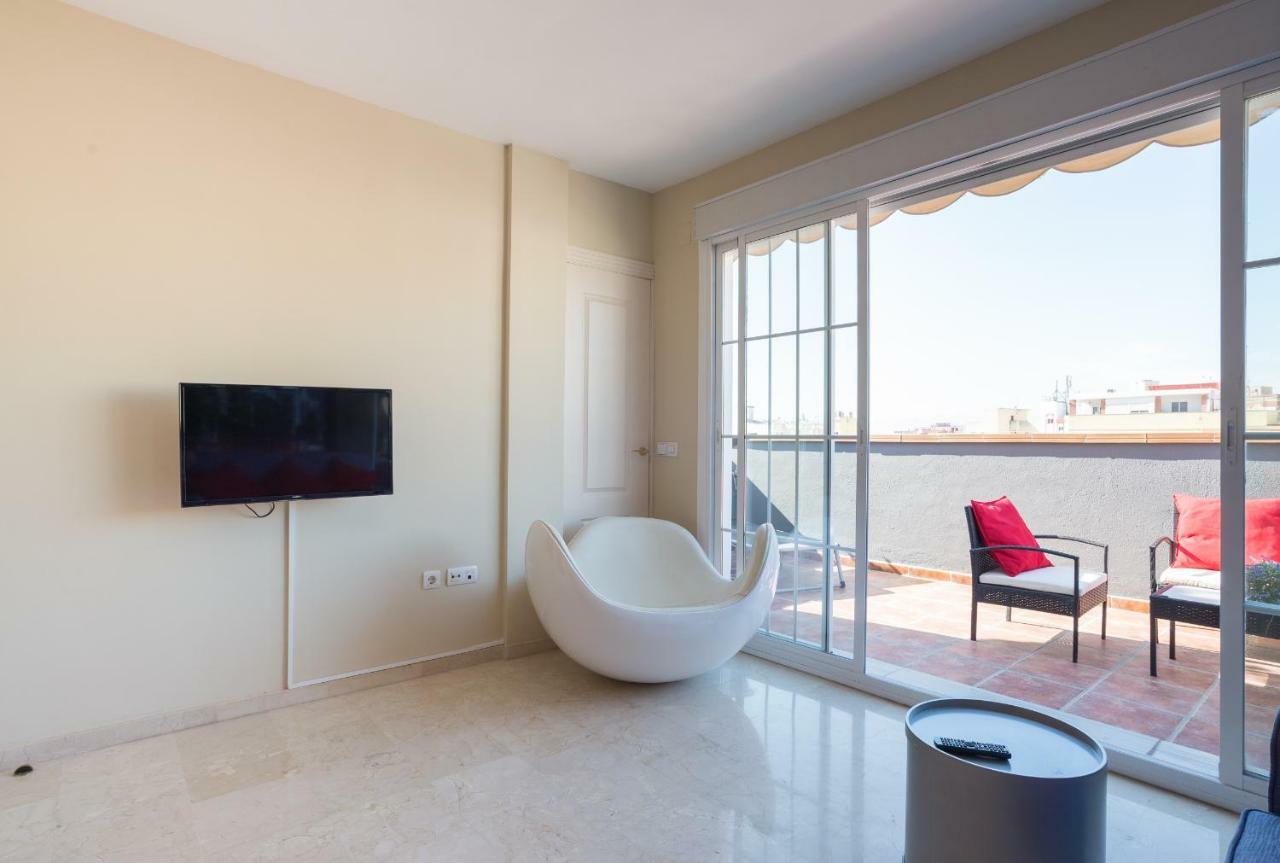 Apartmán Gr3-Renovated Apt Next To Old Town With Cozy Terrace Màlaga Exteriér fotografie