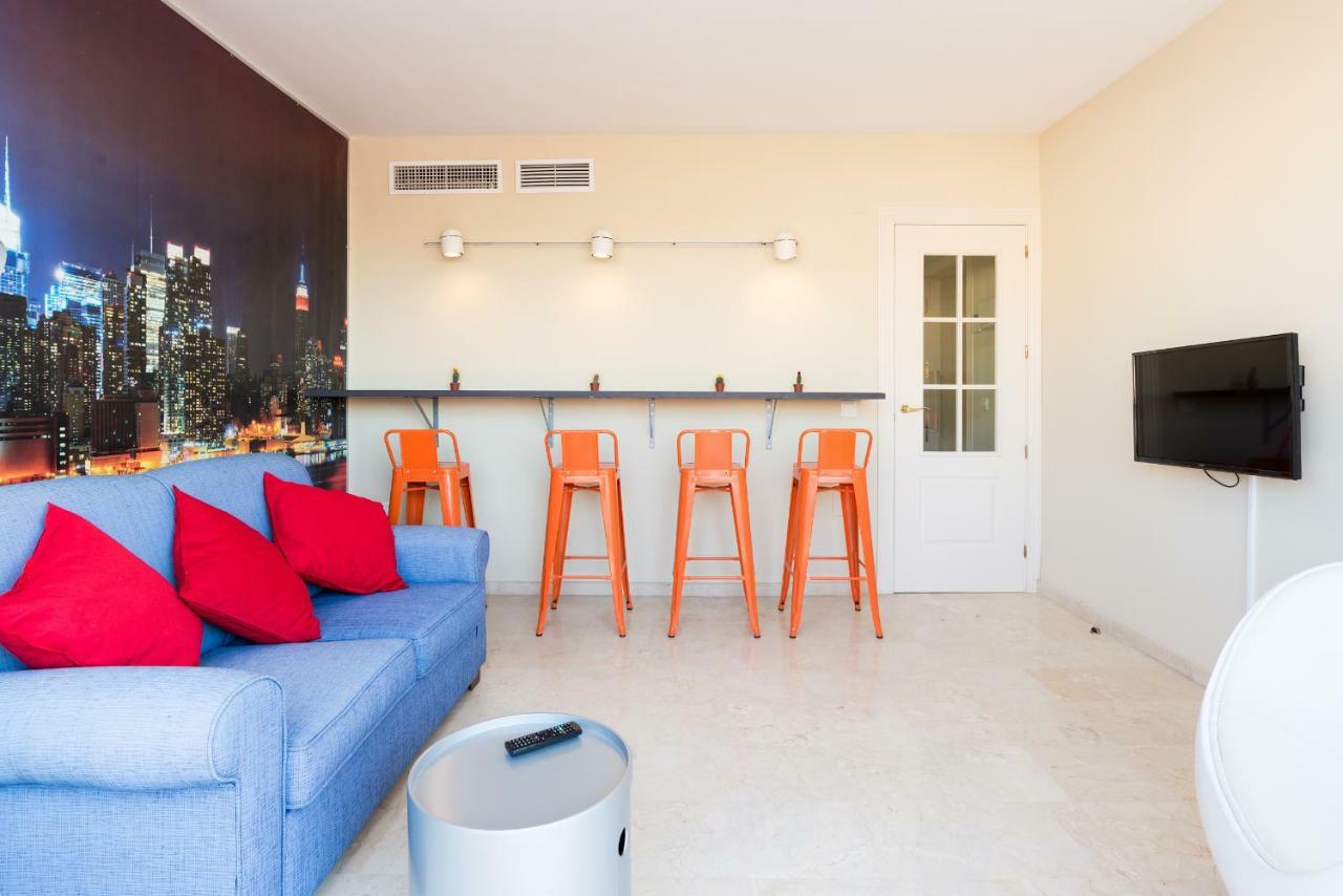 Apartmán Gr3-Renovated Apt Next To Old Town With Cozy Terrace Màlaga Exteriér fotografie