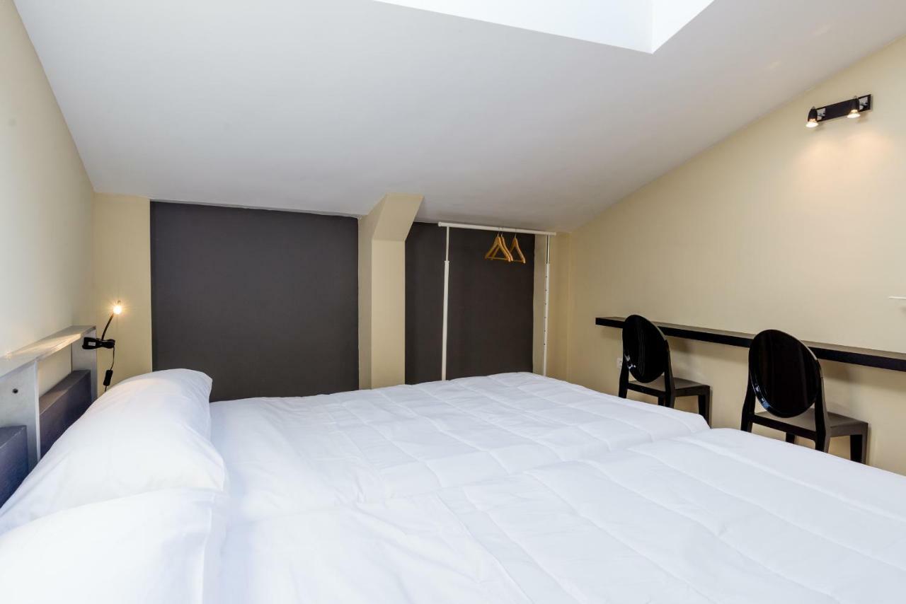 Apartmán Gr3-Renovated Apt Next To Old Town With Cozy Terrace Màlaga Exteriér fotografie