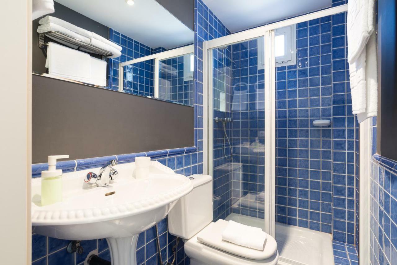 Apartmán Gr3-Renovated Apt Next To Old Town With Cozy Terrace Màlaga Exteriér fotografie